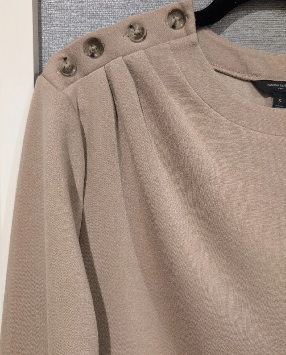 Banana Republic Women’s Taupe Crewneck Sweater with Button-Shoulder Detail